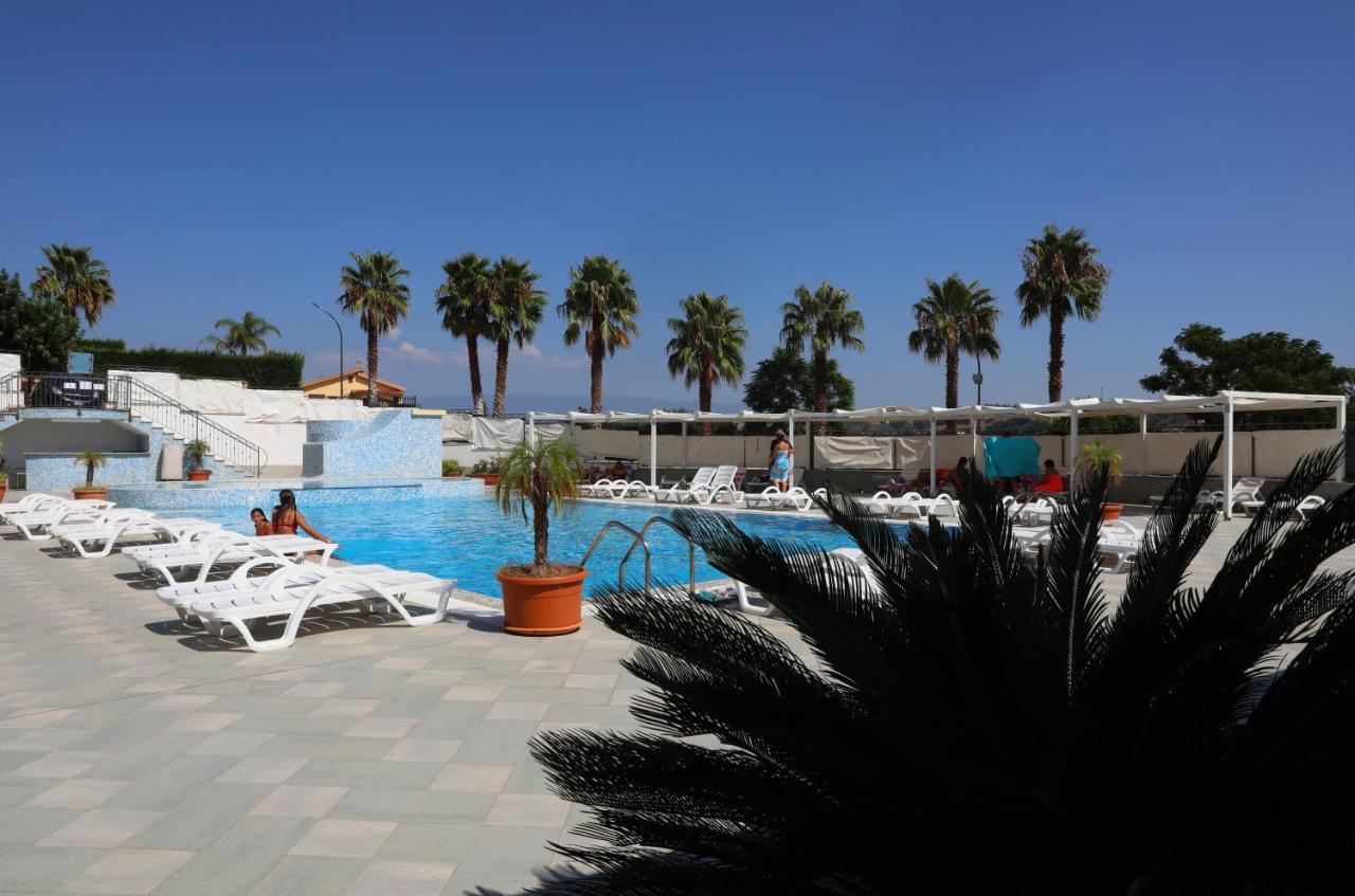 Grand Hotel Paradiso カタンザーロ エクステリア 写真